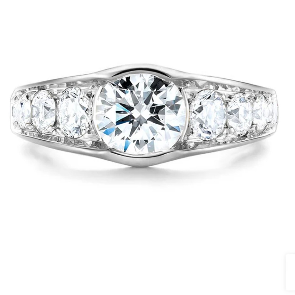 1 carat certified moissanite ring. Stunning!!